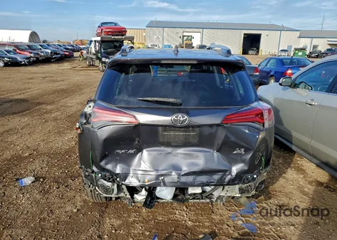 2016 Toyota Rav4 Le z USA, uszkodzony, nr VIN JTMBFREV6GJ052429